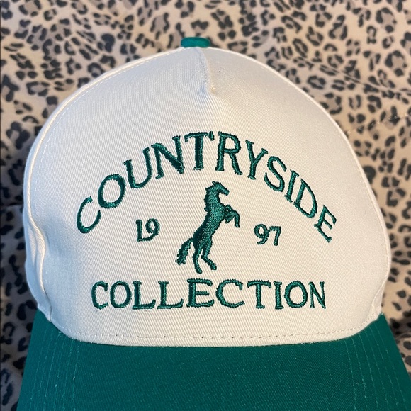 Countryside Collection Cap - Picture 4 of 4